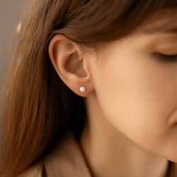 PIĘKNE POZŁACANE KOLCZYKI WKRĘTKI, SZTYFY PERŁY 6 MM STAL CHIRURGICZNA 18K