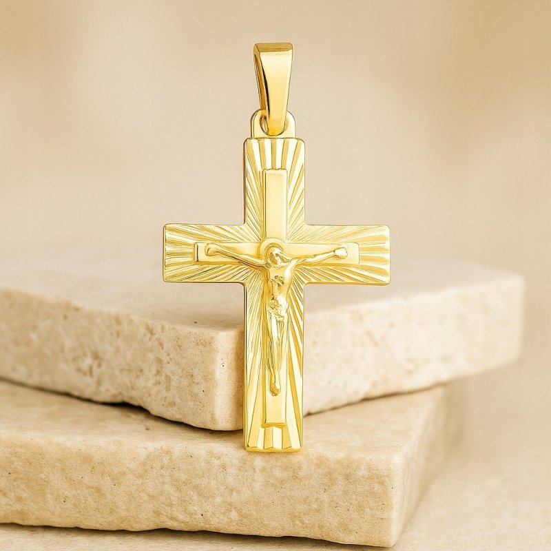 DUŻY POZŁACANY MĘSKI KRZYŻYK ZE STALI CHIRURGICZNEJ, KRZYŻ Z JEZUSEM 18K