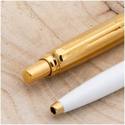 ZŁOTY DŁUGOPIS PARKER JOTTER BIAŁY 24 KARATY+PUDEŁKO Z ETUI+GRAWER, PREZENT