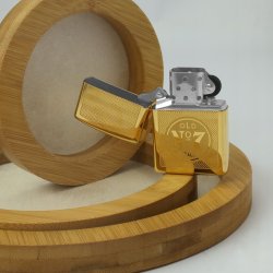 ORYGINALNA ZAPALNICZKA ZIPPO ARMOR BRASS MOTYW NA PREZENT + GRAWER