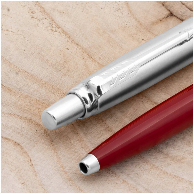 DŁUGOPIS PARKER JOTTER CZERWONY + ELEGANCKIE PUDEŁKO GRATIS NA PREZENT