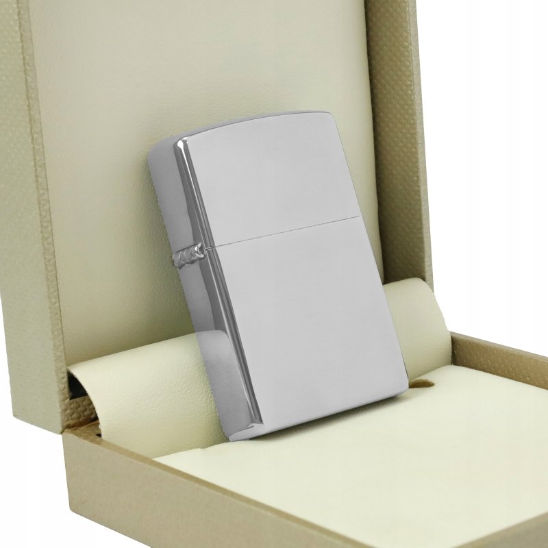 Zapalniczka Zippo Brushed Chrome z personalizowanym grawerem i benzyną