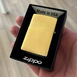 Zapalniczka Zippo Brushed Chrome z personalizowanym grawerem i benzyną
